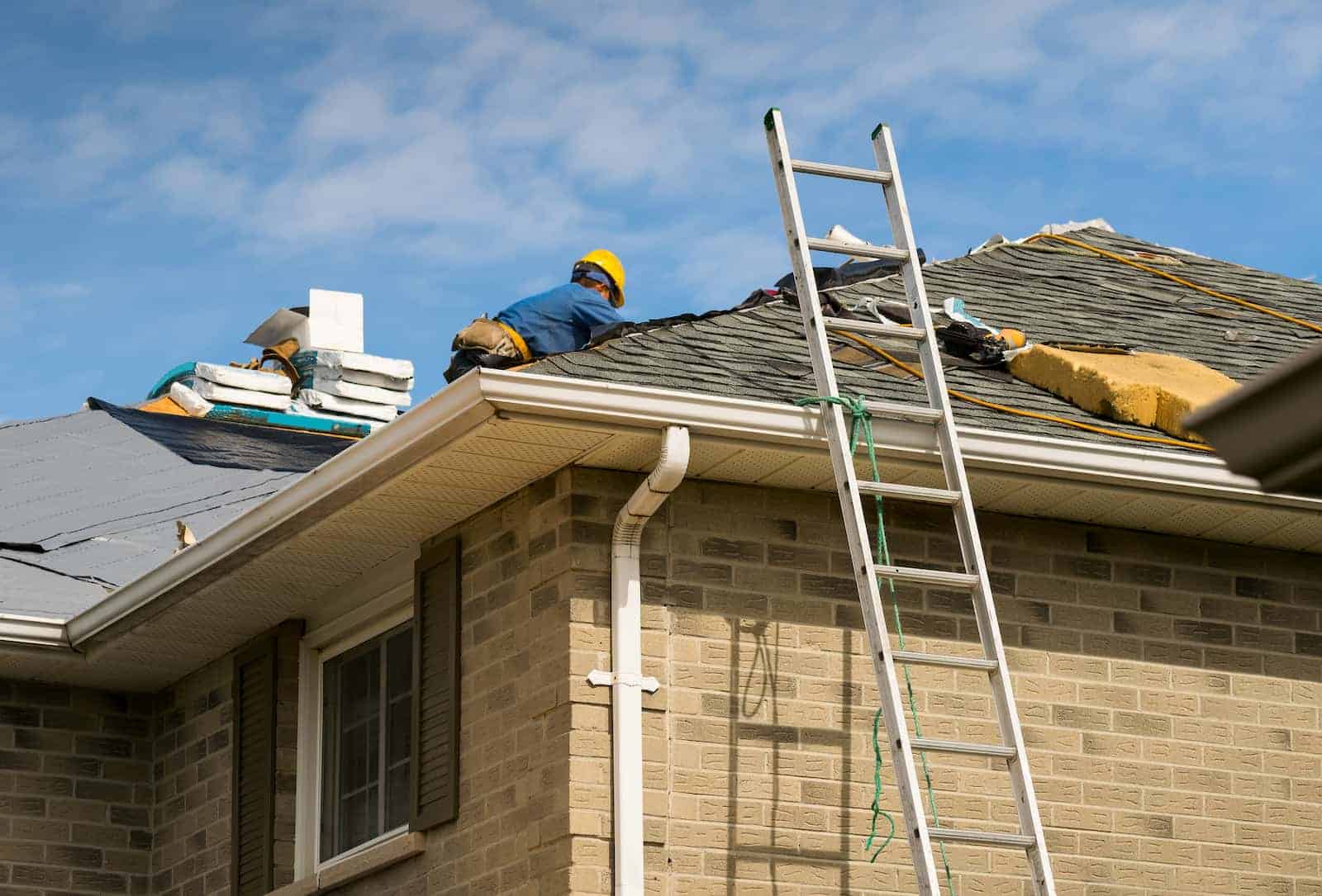 Processing a Roof Replacement Within HOA Roofing Guidelines - RoofClaim.com